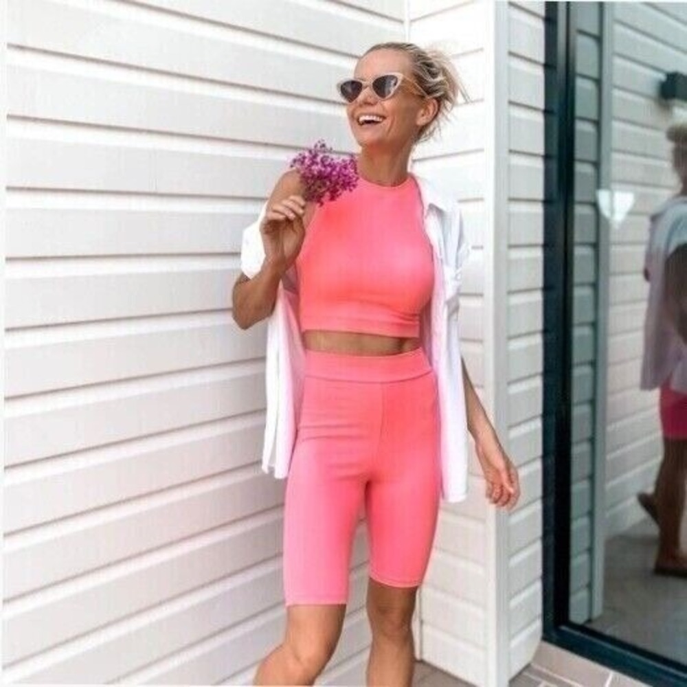 NWT Nocturne Ribbed Biker Shorts in Neon Pink‎ XS